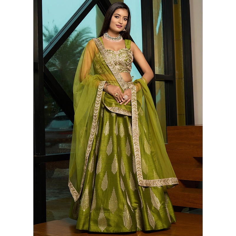 3 Pc Green Silk Semi Stitched Lehenga Set - JD986598469