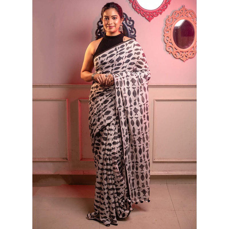 White Cotton Saree With Blouse Piece - JD986598337