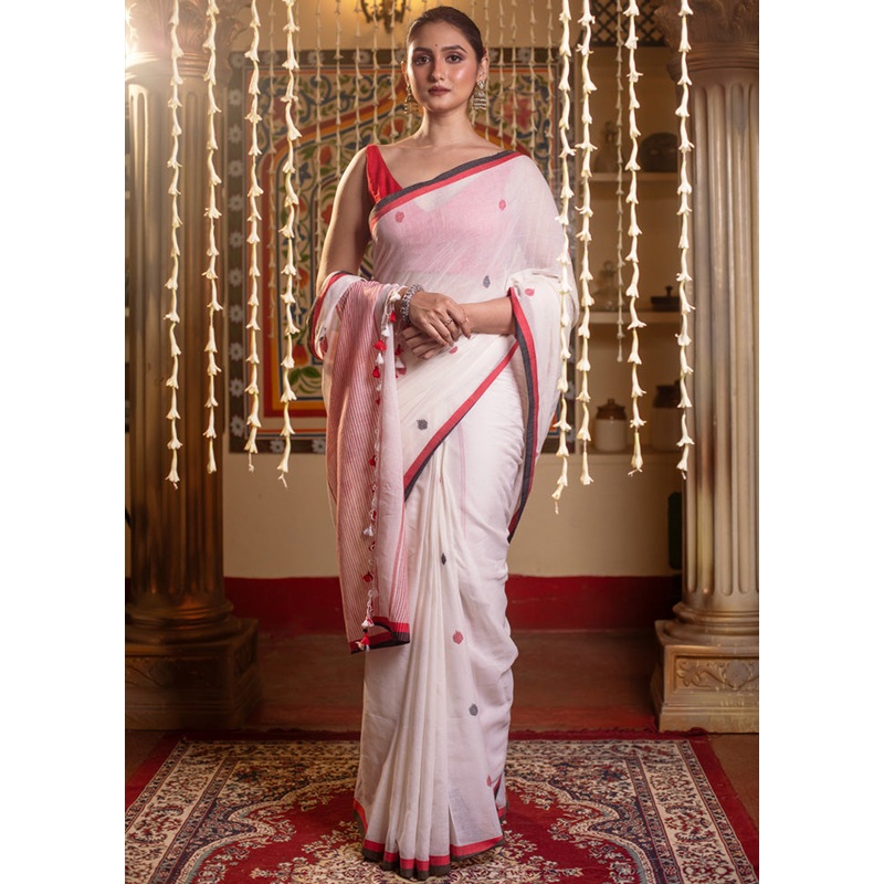 White Tant Jamdani Saree With Blouse Piece - JD986598341