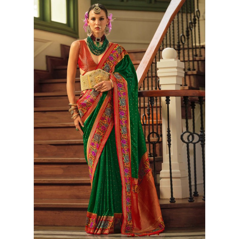 Green Banarasi Silk Saree With Blouse Piece - JD986597844