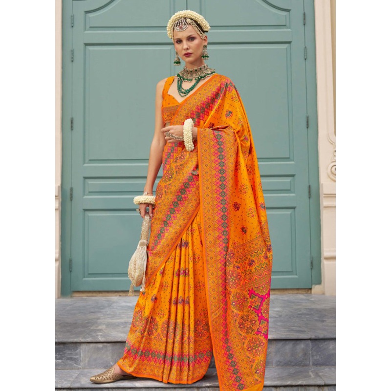 Orange Banarasi Silk Saree With Blouse Piece - JD986597752