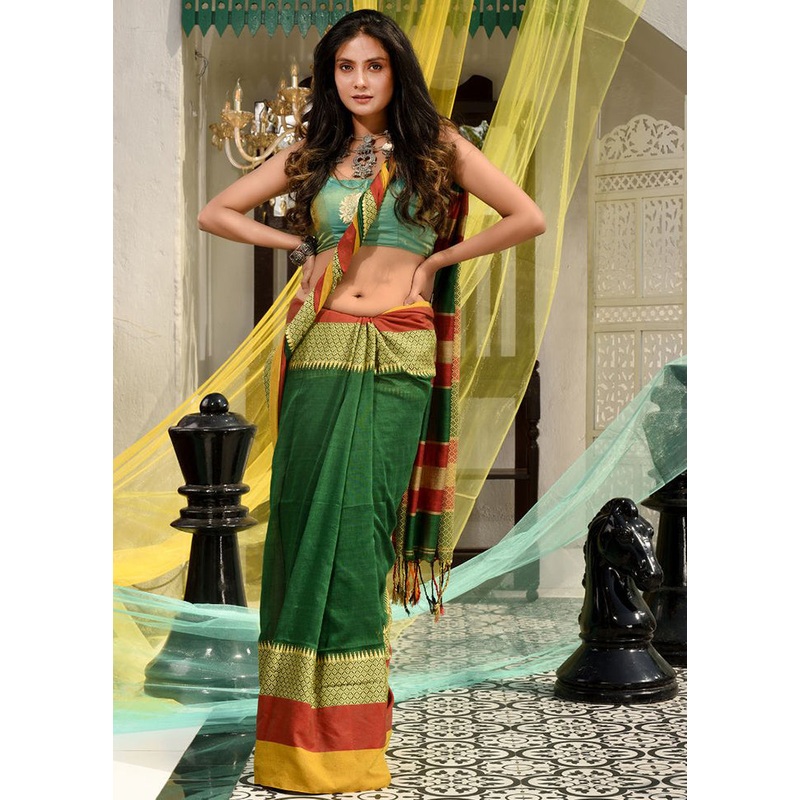 Green Pure Cotton Temple Design Saree With Blouse - JD986595804