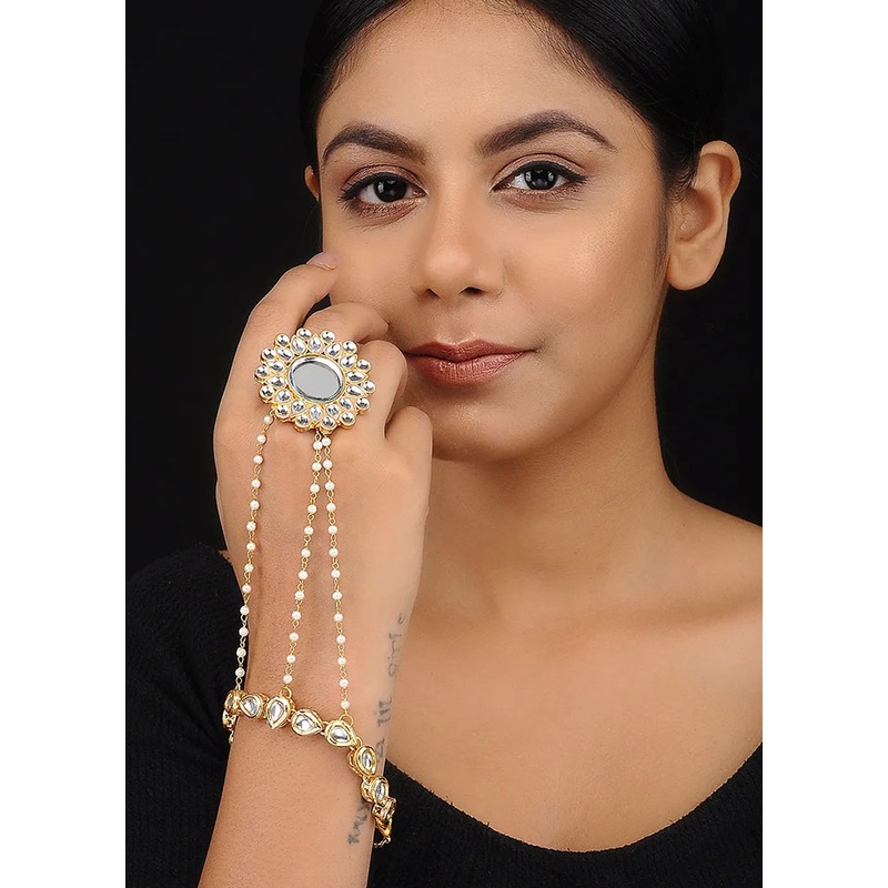 Classic Gold Tone Kundan Inspired Haathphool - JD986595275