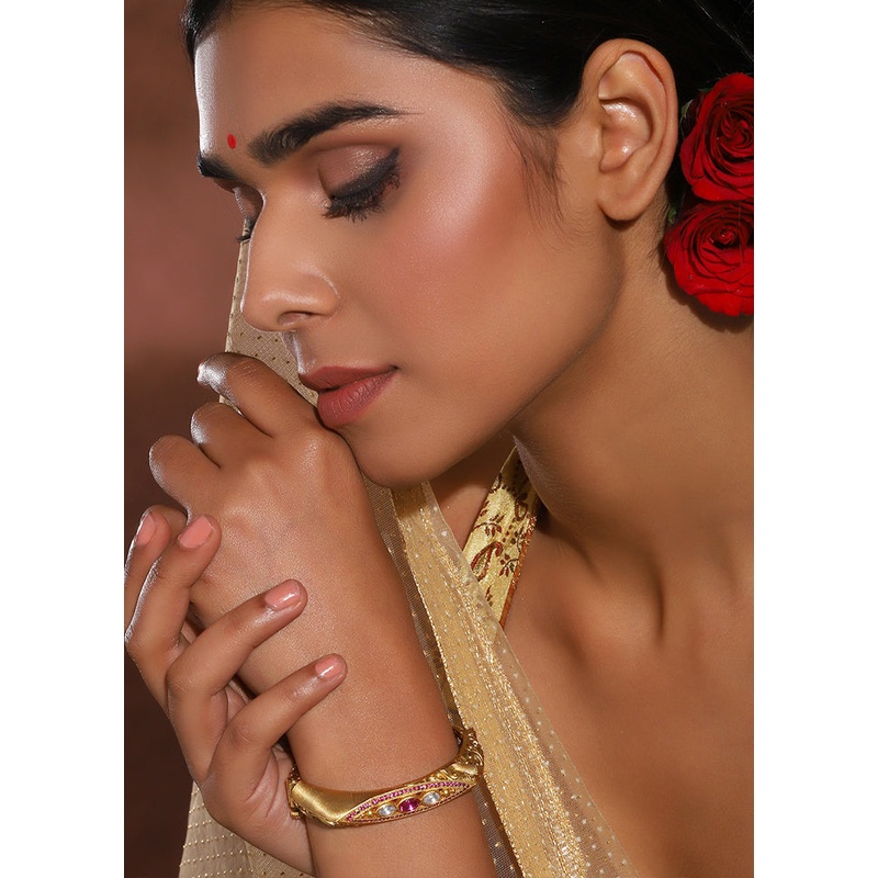 Golden Moon Stone Brass Bracelet - JD986595340