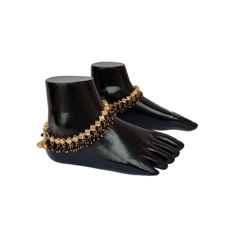 Black And Gold Kundan Studded Anklet - JD986594833