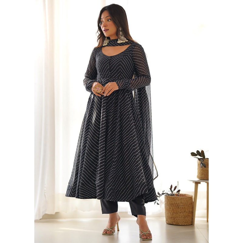 3 Pc Black Pure Readymade Georgette Suit Set - JD986593836
