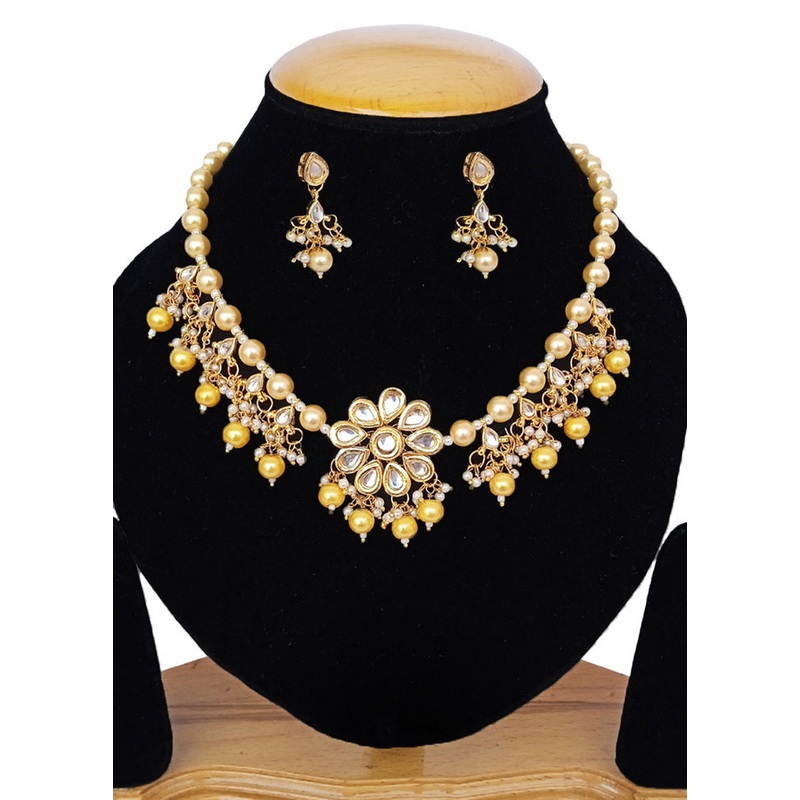 Yellow Kundan Work Alloy Necklace Set - JD986593940