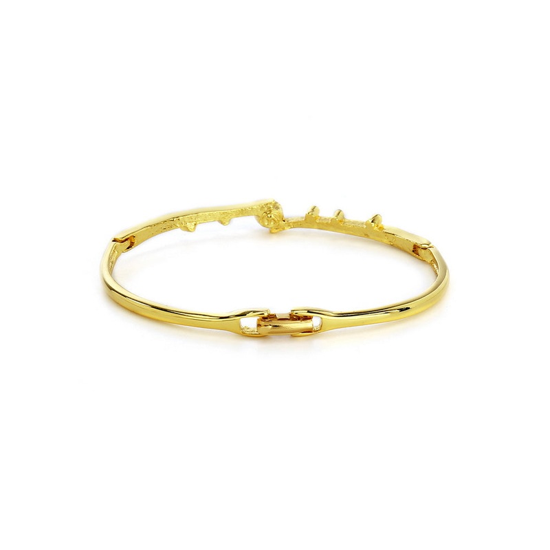 Estele Diamond Curved Trendy Bracelet - JD986592942