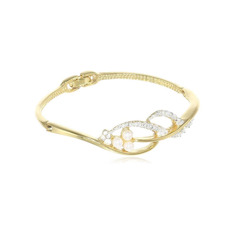 Estele Gold Plated Kundan Cuff Bracelet - JD986593043