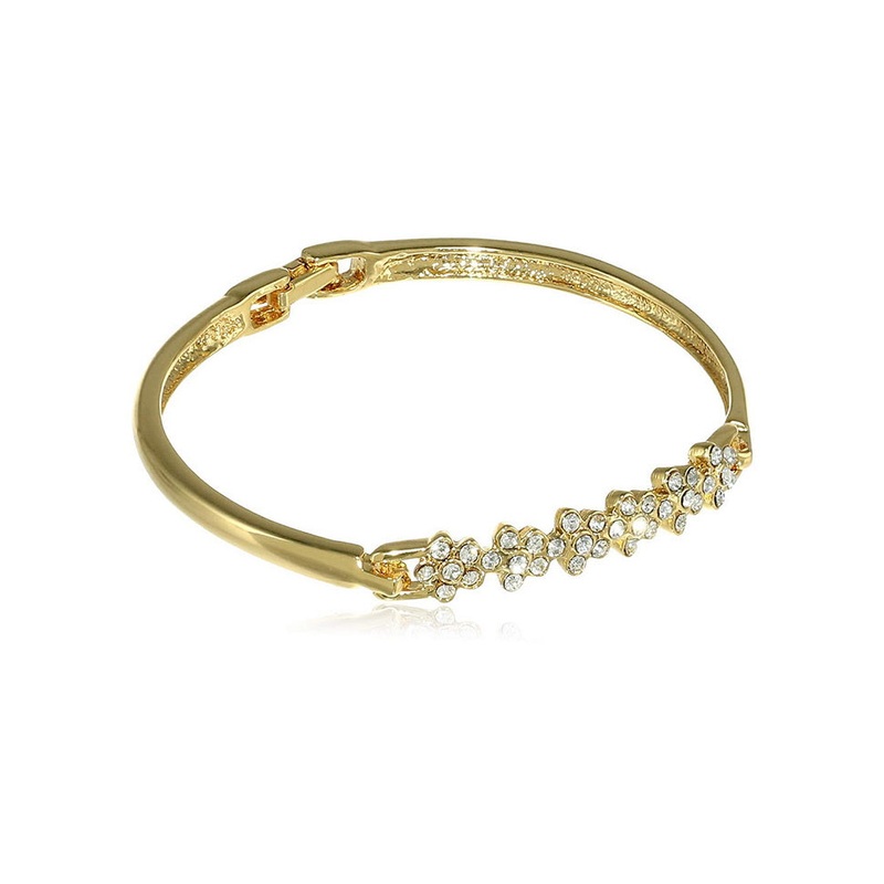 Estele Gold Toned XOXO Stylish Bracelet - JD986593078