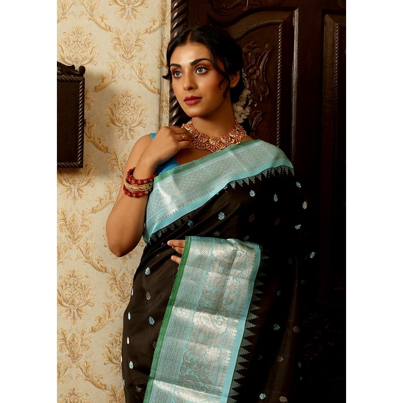 Black Pure Gadwal Silk Saree Without Blouse Piece - JD986589789