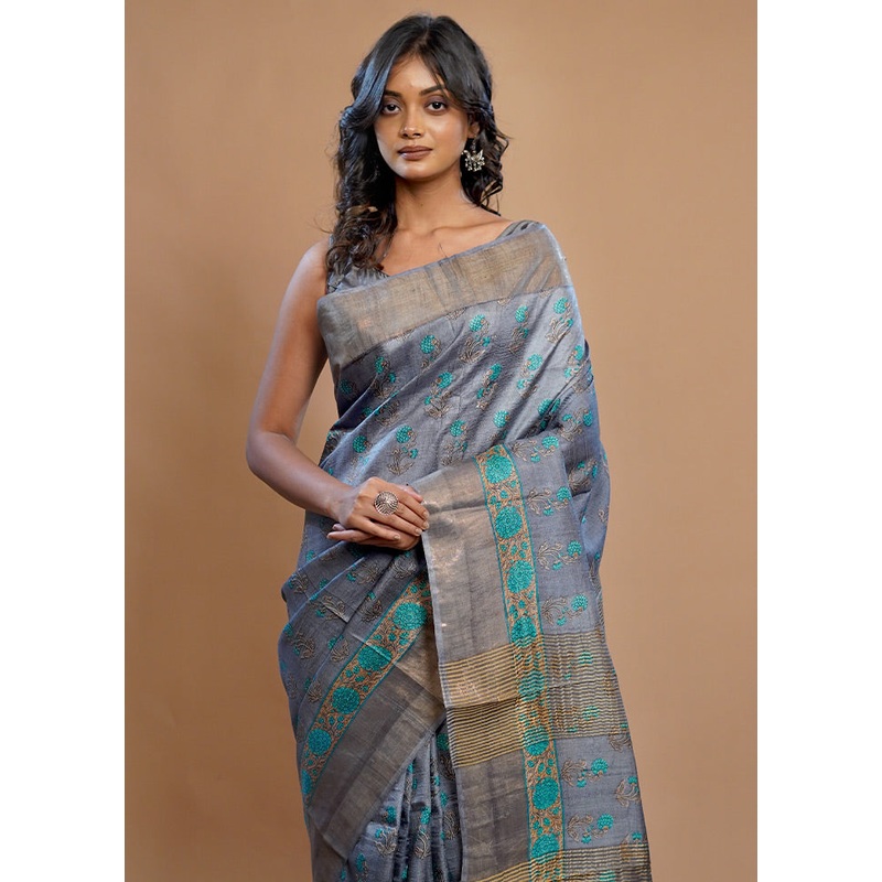 Grey Tussar Silk Saree With Blouse Piece - JD986589742