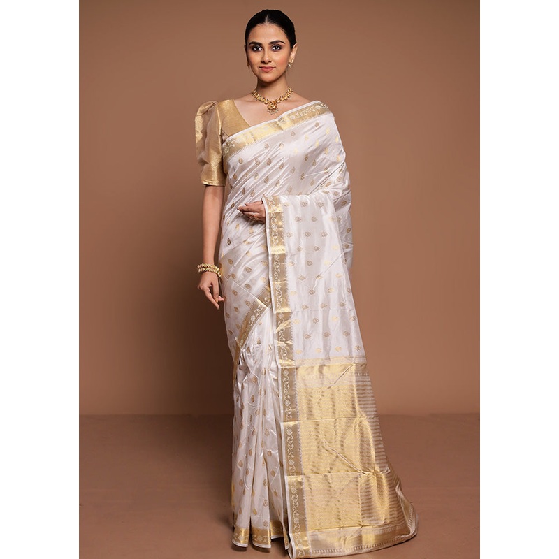 White Handloom Kanjivaram Pure Silk Saree With Blouse Piece - JD986589397