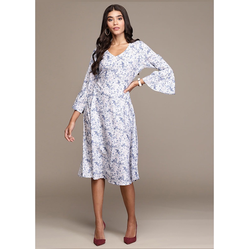 Blue Readymade Silk Knee Length Flared Dress - JD986588689