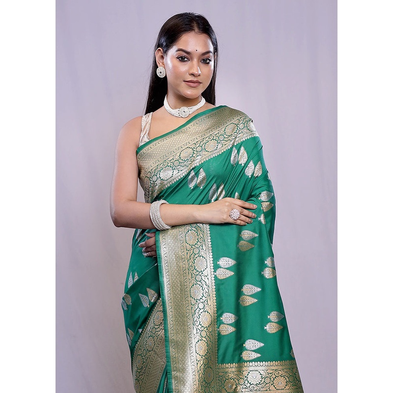 Green Uppada Silk Saree With Blouse Piece - JD986588672