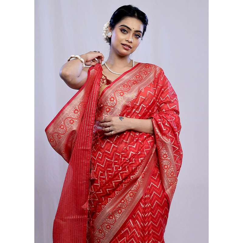 Red Kora Silk Saree With Blouse Piece - JD986588751