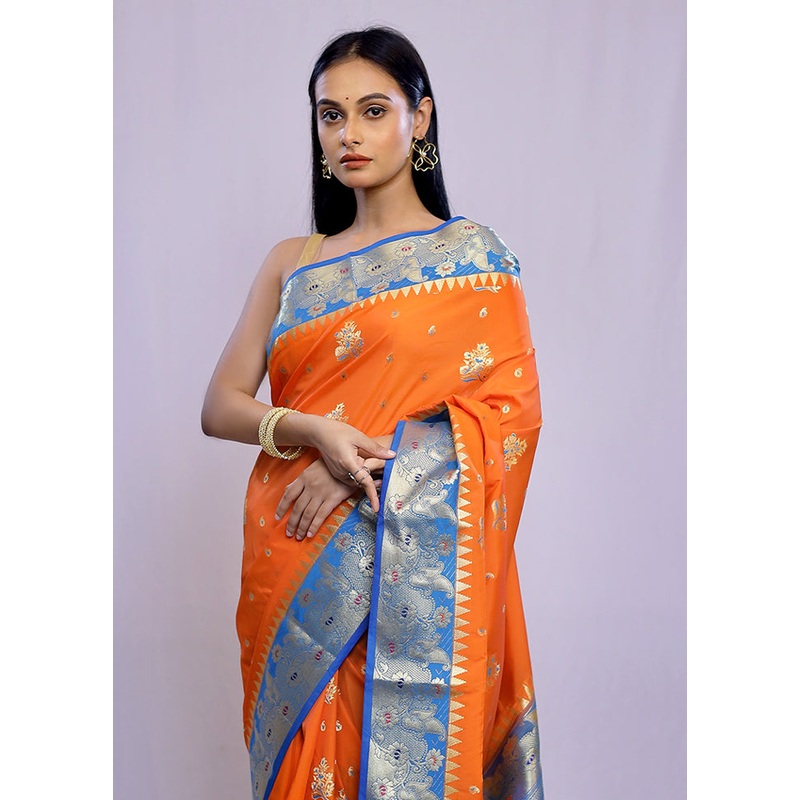 Rust Kanjivaram Silk Saree With Blouse Piece - JD986588782