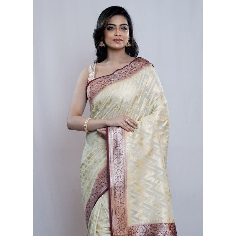 Cream Georgette Saree With Blouse Piece - JD986588491