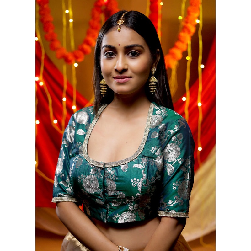Green Brocade Designer Blouse - JD986588354