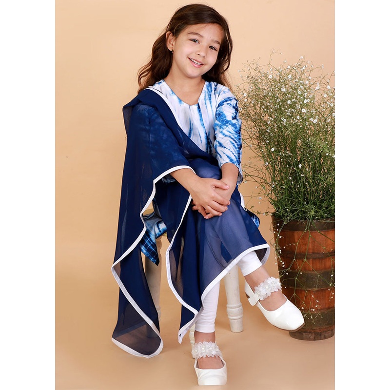 White Tie Dye Bandhej Cotton Kurta With Leggings And Dupatta - JD986587955