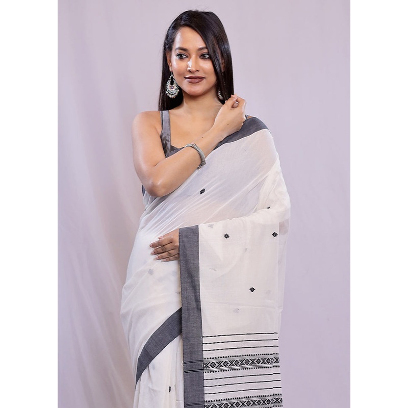 White Cotton Saree With Blouse Piece - JD986587721