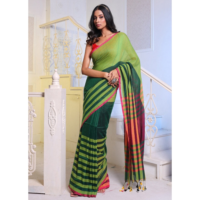 Green Pure Cotton Saree With Blouse Piece - JD986587577