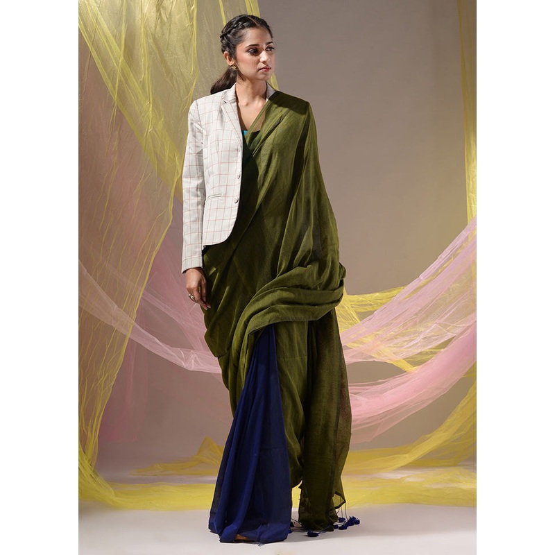 Green Pure Cotton Saree With Blouse Piece - JD986587417