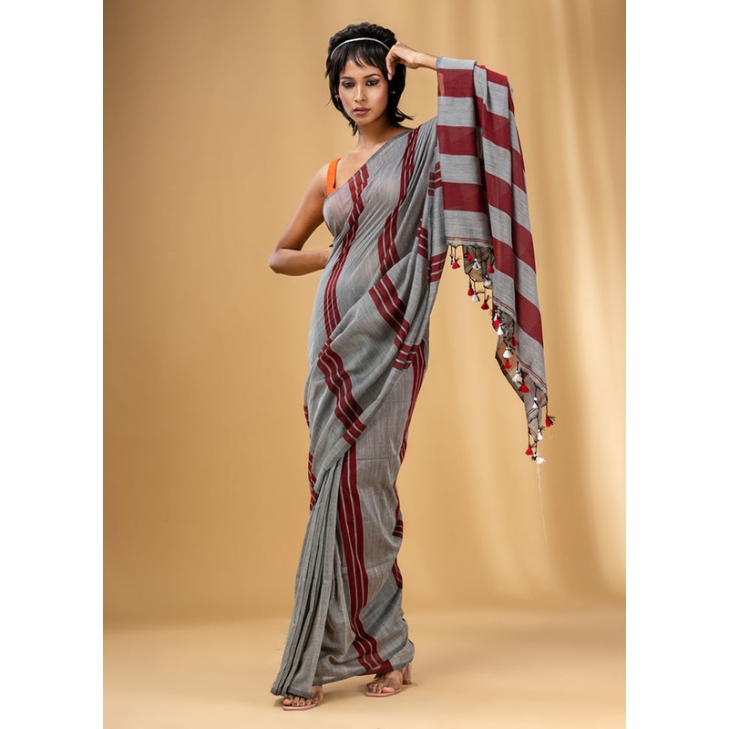 Grey Cotton Saree With Blouse Piece - JD986587343