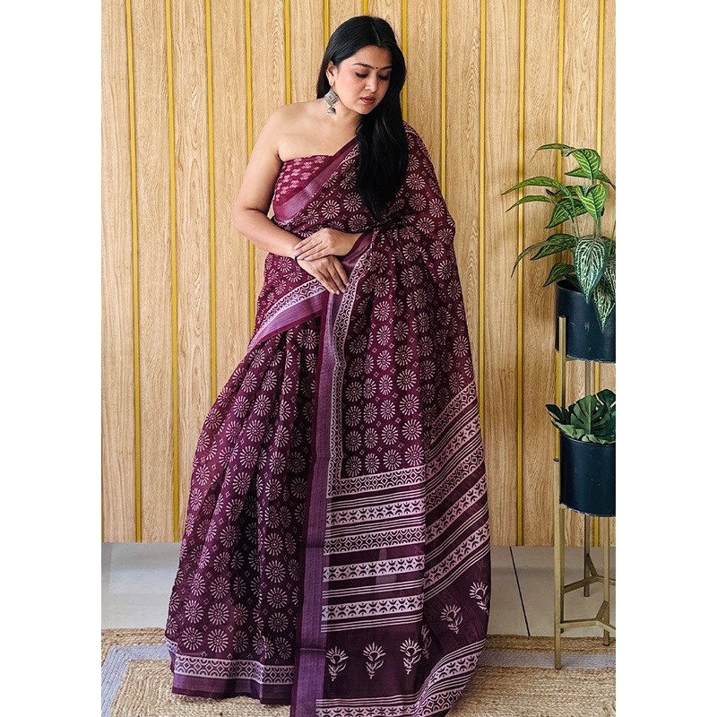Wine Cotton Saree With Blouse Piece - JD986587132
