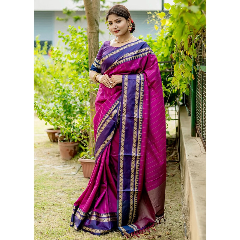 Magenta Dupion Silk Saree With Blouse Piece - JD986586939