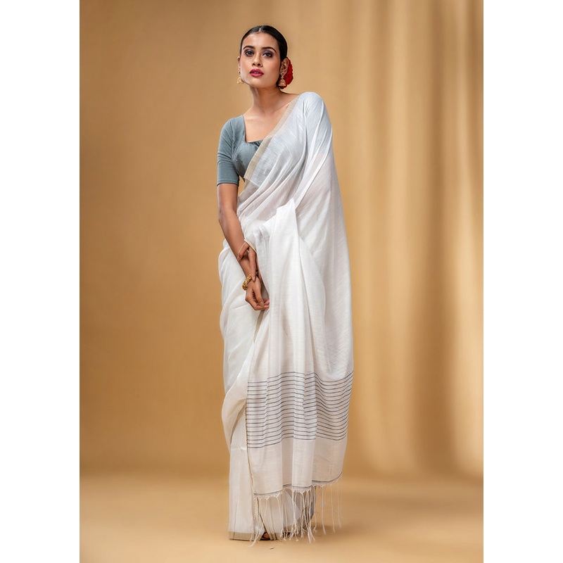 White Cotton Saree With Blouse Piece - JD986585980