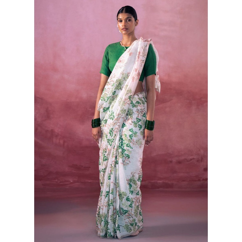 White Silk Saree With Blouse Piece - JD986585926