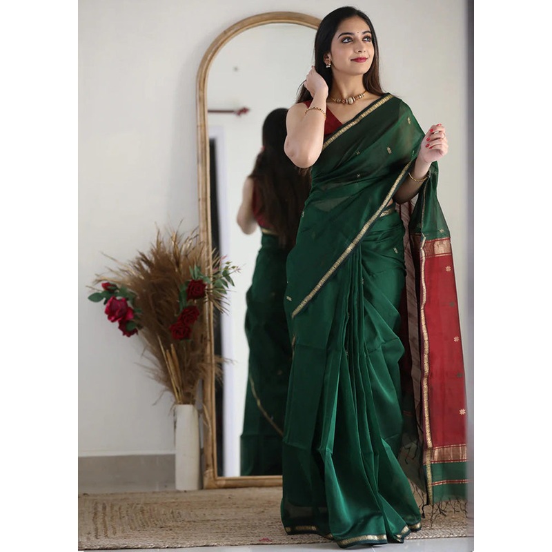 Green Banarasi Silk Saree With Blouse Piece - JD986584987