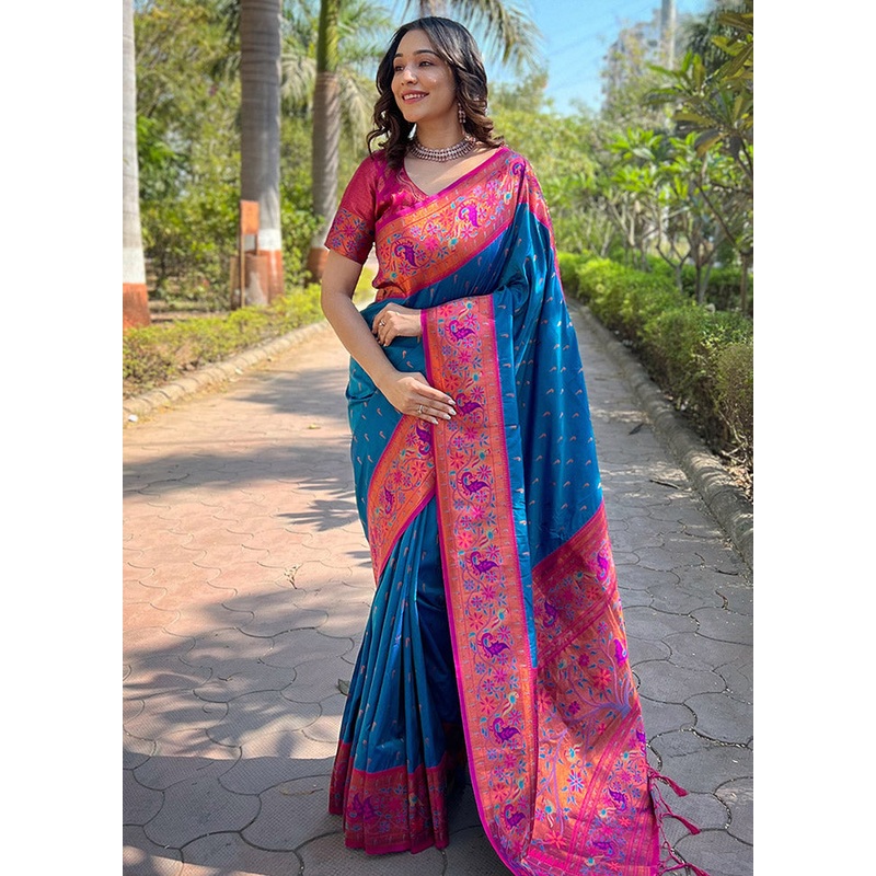 Blue Silk Saree With Blouse Piece - JD986583827