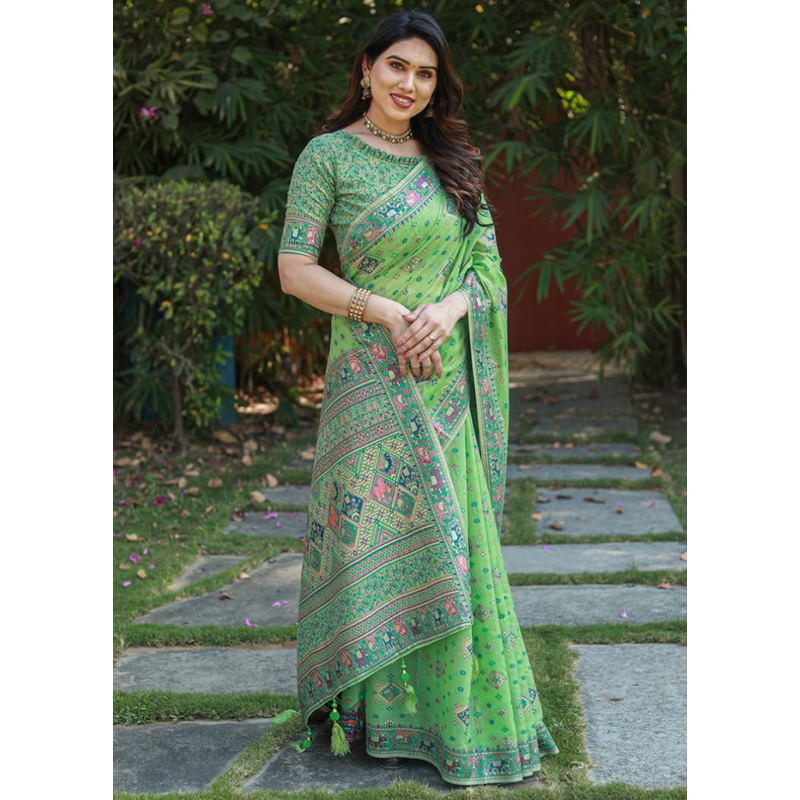 Green Cotton Saree With Blouse Piece - JD986582722