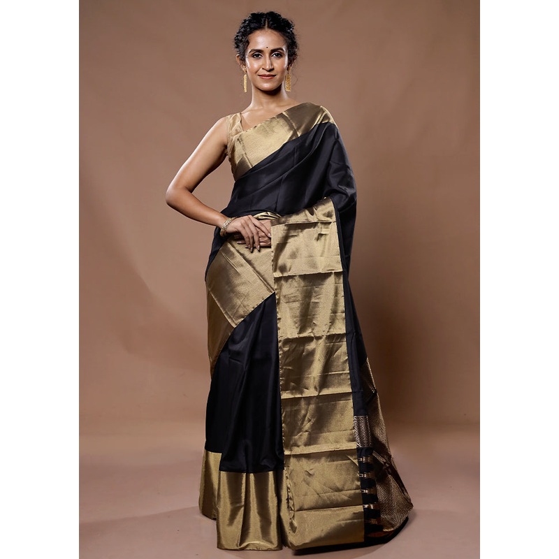 Black Kanjivaram Pure Silk Saree With Blouse Piece - JD986582256