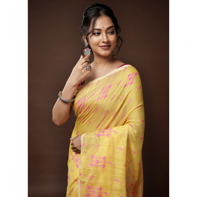 Yellow Cotton Saree With Blouse Piece - JD986582057