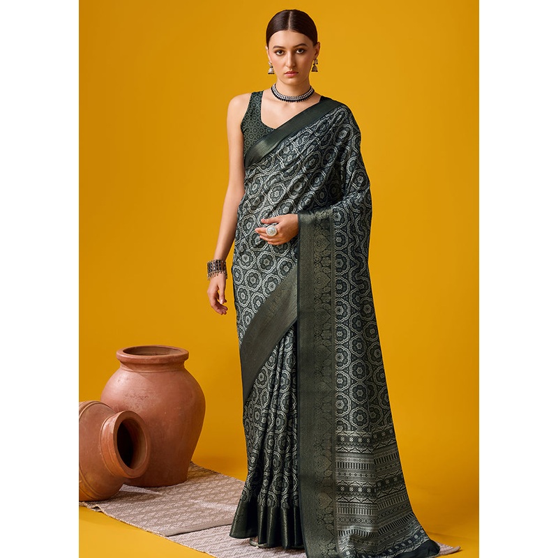 Dark Green Cotton Saree With Blouse Piece - JD986581344