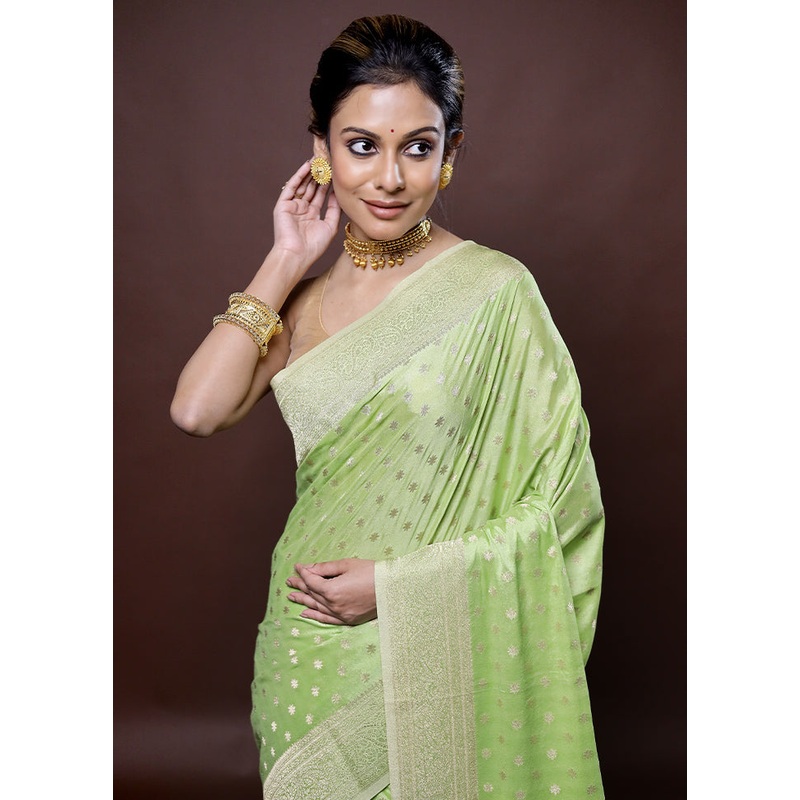 Green Georgette Saree With Blouse Piece - JD986580094