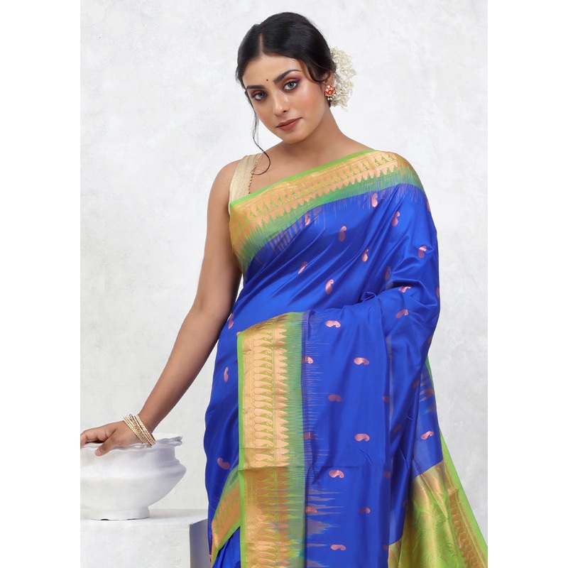 Blue Kanjivaram Pure Silk Saree With Blouse Piece - JD986579583