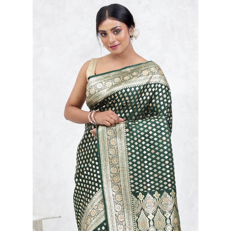 Green Banarasi Silk Saree With Blouse Piece - JD986579639