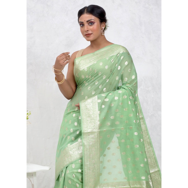 Green Pure Cotton Saree With Blouse Piece - JD986579728