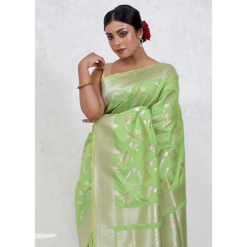 Green Uppada Silk Saree With Blouse Piece - JD986579674