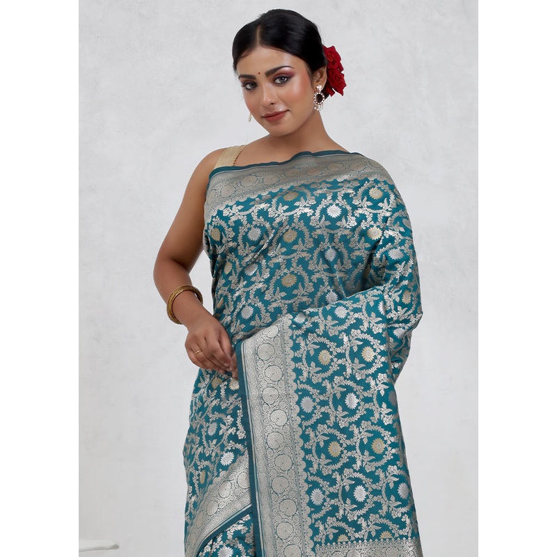 Green Uppada Silk Saree With Blouse Piece - JD986579675