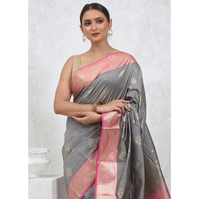Grey Kanjivaram Silk Saree With Blouse Piece - JD986579535