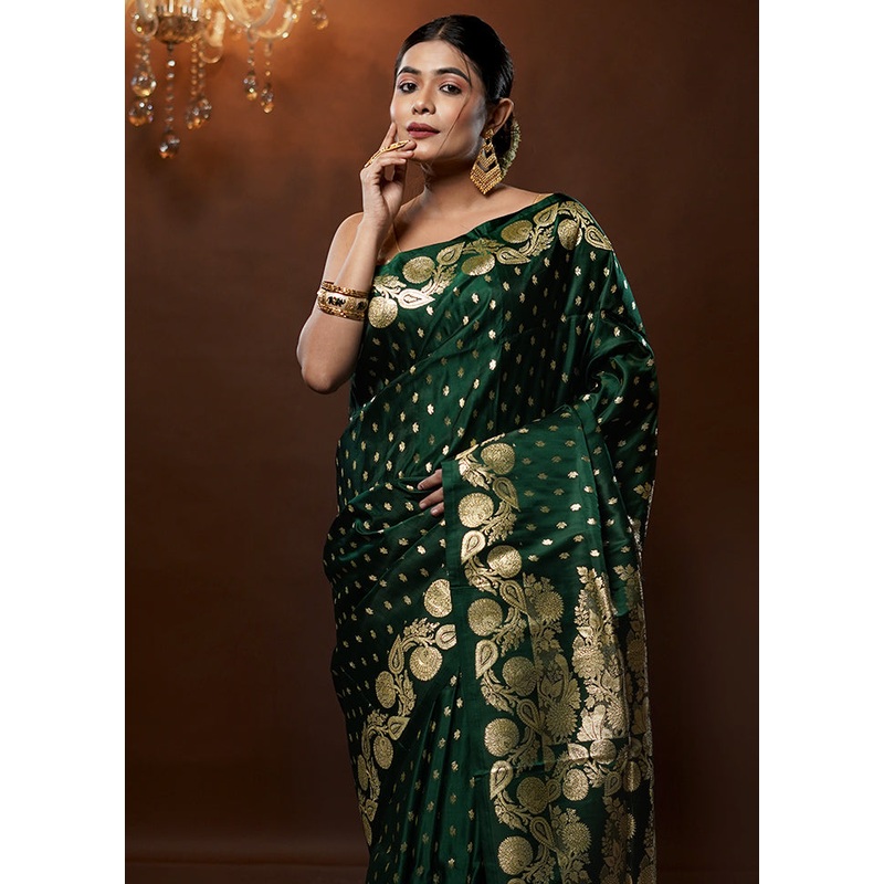 Green Handloom Banarasi Pure Silk Saree With Blouse Piece - JD986579276