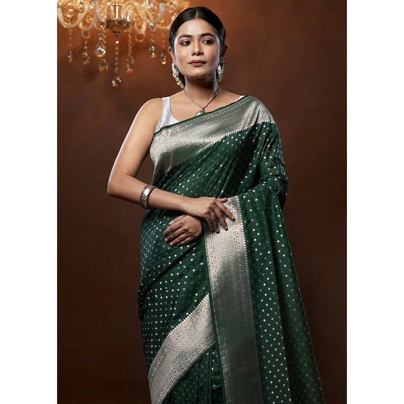 Green Uppada Silk Saree With Blouse Piece - JD986579273