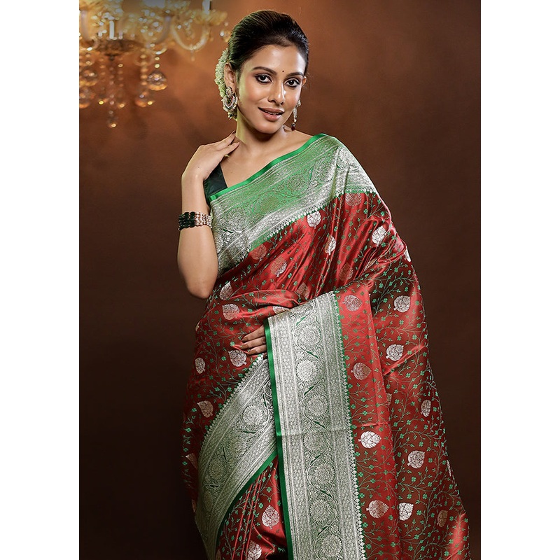 Maroon Tanchoi Silk Saree With Blouse Piece - JD986579227