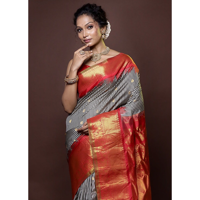 Red Gadwal Pure Silk Saree Without Blouse Piece - JD986578669